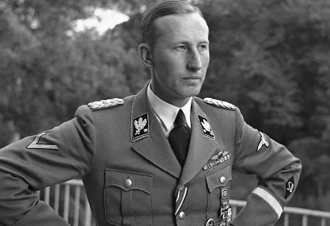 Reinhard_Heydrich_09_1941